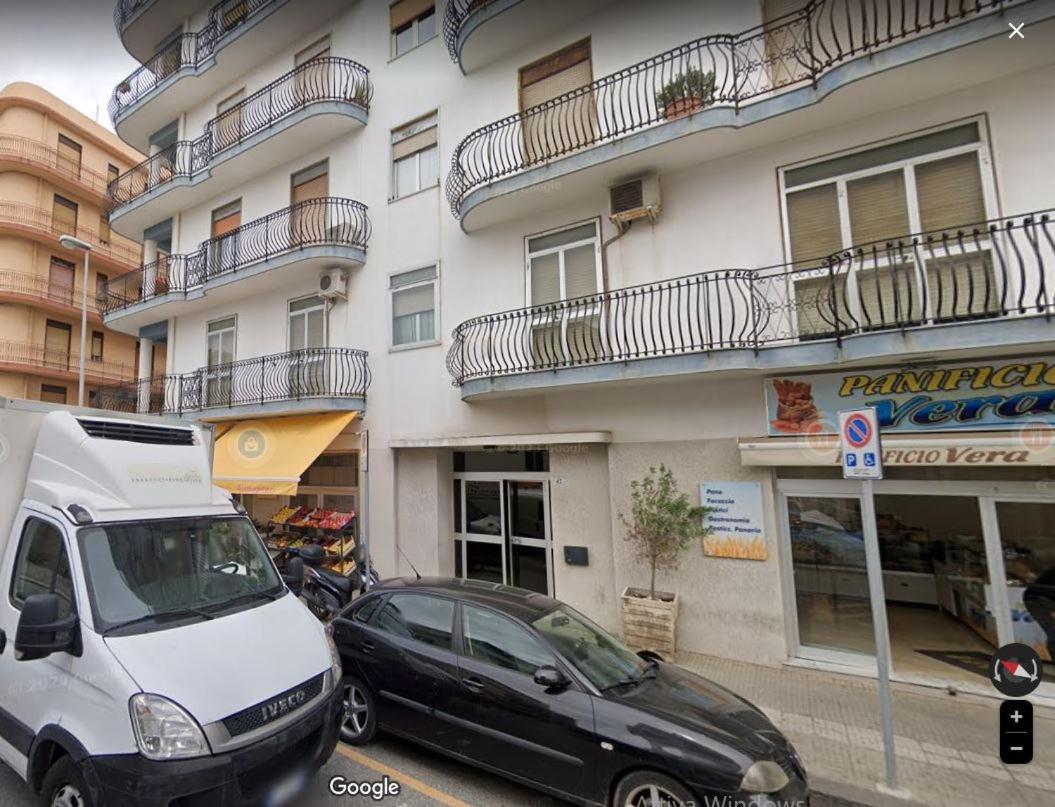 Kar House Milazzo Lägenhet Exteriör bild